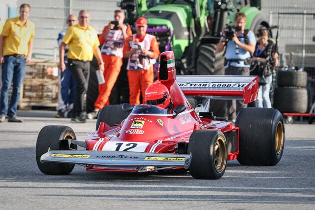 FORMULA 1 - GP of Austria 2022 SPIELBERG,AUSTRIA,09.JUL.22 - MOTORSPORTS, FORMULA 1 - Grand Prix of Austria, Red Bull Ring, Red Bull Legends Parade warm-up. Image shows Matthias Lauda (AUT).  GEPAxpictures xManfredxBinder