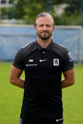 09.07.2022, Fussball 3. Liga 2022 2023, TSV 1860 München an der Grünwalder Strasse in München, Porträttermin 2022 2023, Physiotherapeut Nick Wurian