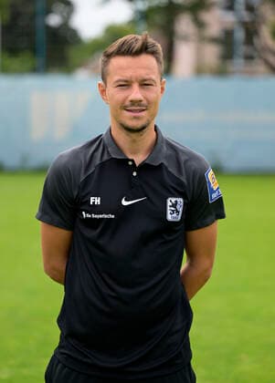 09.07.2022, Fussball 3. Liga 2022 2023, TSV 1860 München an der Grünwalder Strasse in München, Porträttermin 2022 2023, Co-Trainer Franz Hübl (TSV 1860 München)
