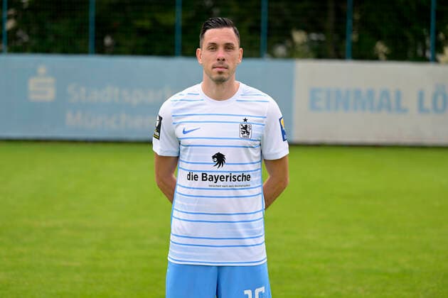 09.07.2022, Fussball 3. Liga 2022 2023, TSV 1860 München an der Grünwalder Strasse in München, Porträttermin 2022 2023, Marcel Bär (TSV 1860 München)