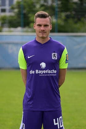 09.07.2022, Fussball 3. Liga 2022 2023, TSV 1860 München an der Grünwalder Strasse in München, Porträttermin 2022 2023, Torwart Tom Kretzschmar (1860 München)
