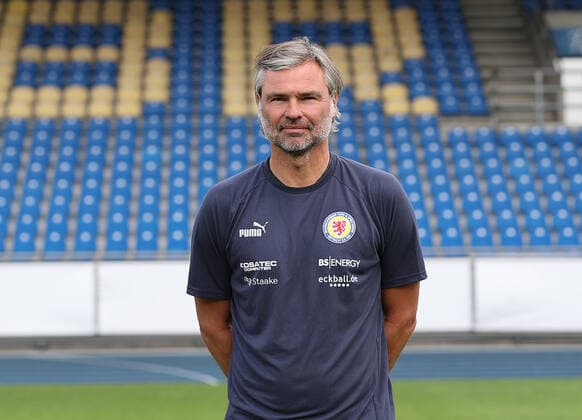 Co-Trainer Matthias Lust (Eintracht Braunschweig) ; Eintracht Braunschweig; 2.BL, Portraettermin 2022 2023