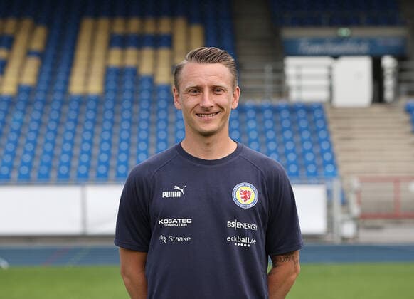 Marcel Goslar (Videianalyst) ; Eintracht Braunschweig; 2.BL, Portraettermin 2022 2023