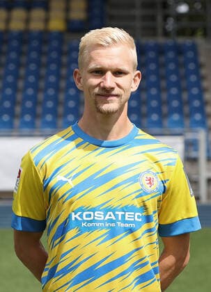 Bryan Henning ; Eintracht Braunschweig; 2.BL, Portraettermin 2022 2023