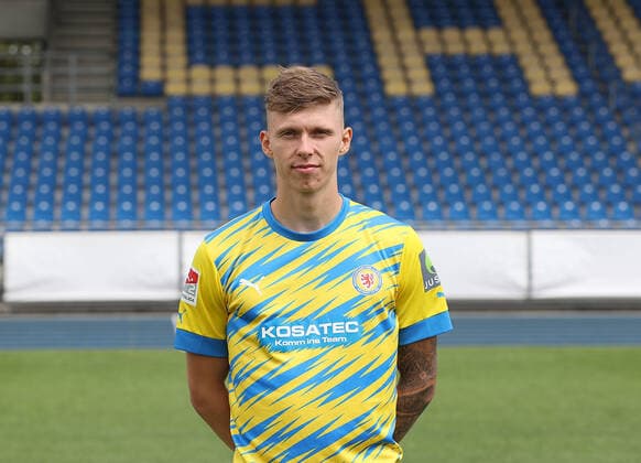 Luc Ihorst ; Eintracht Braunschweig; 2.BL, Portraettermin 2022 2023