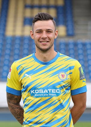 Niko Kijewski ; Eintracht Braunschweig; 2.BL, Portraettermin 2022 2023