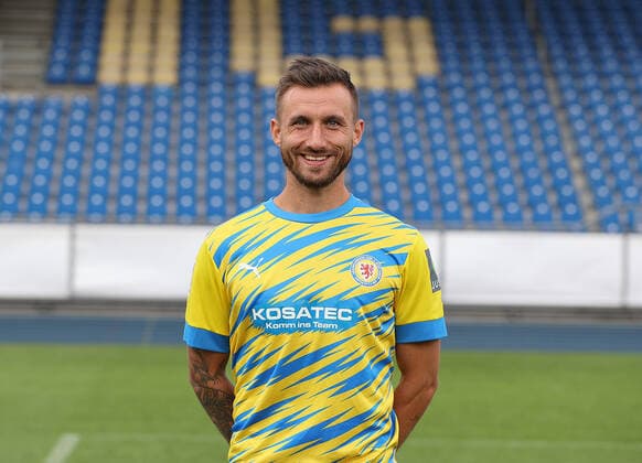 Robin Krausse ; Eintracht Braunschweig; 2.BL, Portraettermin 2022 2023