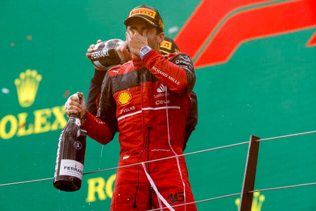 16 Charles Leclerc (MCO, Scuderia Ferrari), 1 Max Verstappen (NLD, Oracle Red Bull Racing), F1 Grand Prix of Austria at Red Bull Ring on July 10, 2022 in Spielberg, Austria. (Photo by HOCH ZWEI) Spielberg Austria