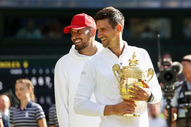 Champion Novak Djokovic (SRB) und Finalist Nick Kyrgios (AUS), Siegerehrung, Praesentation Tennis - Wimbledon 2022 - Grand Slam ITF ATP, Tennis Herren WTA, Tennis Damen - AELTC - London - - Great Britain - 10 July 2022. Copyright: xJuergenxHasenkopfx