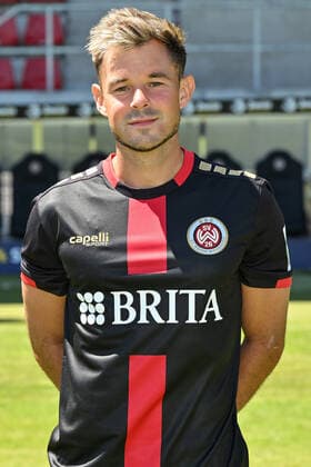 08.07.2022, xjhx, Fussball 3.Liga, SV Wehen Wiesbaden - Fototermin Saison 2022 23 emspor, v.l. Thijmen Goppel (SV Wehen Wiesbaden)1 (DFL DFB REGULATIONS PROHIBIT ANY USE OF PHOTOGRAPHS as IMAGE SEQUENCES and or QUASI-VIDEO) Wiesbaden