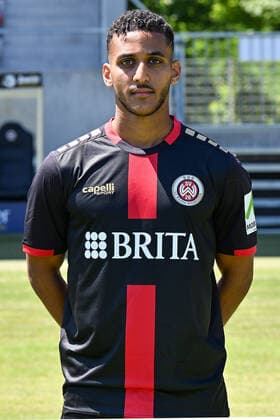 08.07.2022, xjhx, Fussball 3.Liga, SV Wehen Wiesbaden - Fototermin Saison 2022 23 emspor, v.l. Amin Farouk (SV Wehen Wiesbaden) (DFL DFB REGULATIONS PROHIBIT ANY USE OF PHOTOGRAPHS as IMAGE SEQUENCES and or QUASI-VIDEO) Wiesbaden