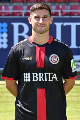 08.07.2022, xjhx, Fussball 3.Liga, SV Wehen Wiesbaden - Fototermin Saison 2022 23 emspor, v.l. Robin Heusser Heußer (SV Wehen Wiesbaden) (DFL DFB REGULATIONS PROHIBIT ANY USE OF PHOTOGRAPHS as IMAGE SEQUENCES and or QUASI-VIDEO) Wiesbaden