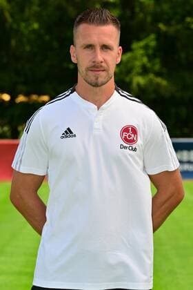 06.07.2022 - 1. FC Nürnberg FCN Club U23 - Regionalliga - Saison 2022 2023 - Fototermin Porträttermin Pressetermin Präsentation - Einzelbild Einzelfoto Portrait Porträt Kopfbild - - Vincent Novak (Co-Trainer 1. FC Nürnberg II ) Einzelbild Einzelfoto Portrait Porträt Kopfbild