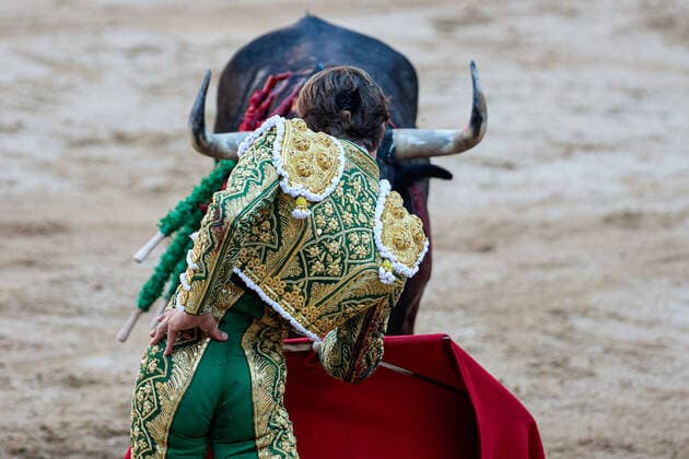 Sport Bilder des Tages July 11, 2022, Pamplona, Spain: Juan Leal, bullfighter seen fighting the fourth bull of the afternoon during the festivities of San Fermin 2022. Pamplona Spain - ZUMAs197 20220711_zaa_s197_284 Copyright: xFernandoxPidalx