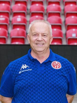 Mainz, MEWA-Arena, 11.07.2022, Mannschaftsfoto 1. Bundesliga - 1.FSV Mainz 05, Walter Notter (Zeugwart)