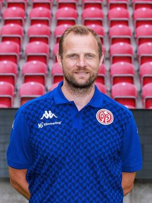 Mainz, MEWA-Arena, 11.07.2022, Mannschaftsfoto 1. Bundesliga - 1.FSV Mainz 05, Bo Svensson (Cheftrainer)