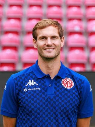 Mainz, MEWA-Arena, 11.07.2022, Mannschaftsfoto 1. Bundesliga - 1.FSV Mainz 05, Jonas Grünewald (Stellvertretender Leiter Performance)
