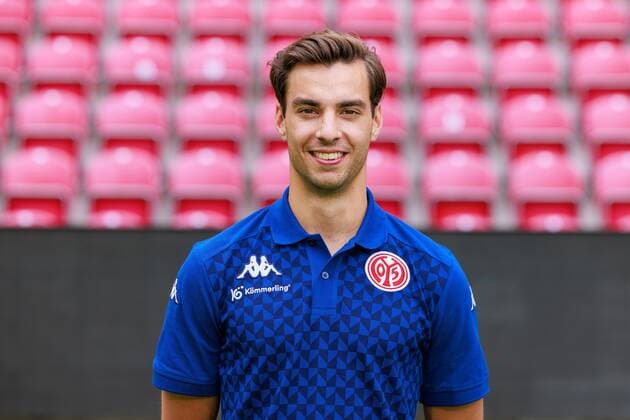 Mainz, MEWA-Arena, 11.07.2022, Mannschaftsfoto 1. Bundesliga - 1.FSV Mainz 05, Vincent Lorenz (Videoanalyse)