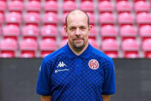 Mainz, MEWA-Arena, 11.07.2022, Mannschaftsfoto 1. Bundesliga - 1.FSV Mainz 05, Christopher Rohrbeck (Physiotherapeut)