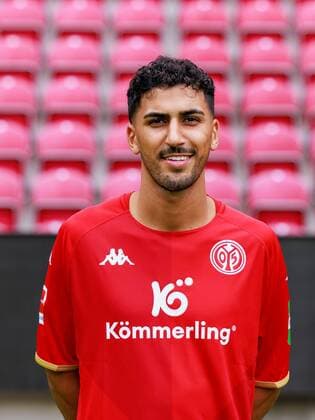 Mainz, MEWA-Arena, 11.07.2022, Mannschaftsfoto 1. Bundesliga - 1.FSV Mainz 05, Aymen Barkok (4)