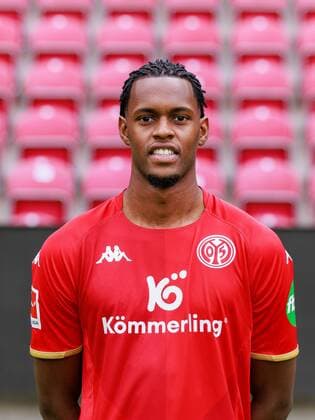 Mainz, MEWA-Arena, 11.07.2022, Mannschaftsfoto 1. Bundesliga - 1.FSV Mainz 05, Edimilson Fernandes (20)