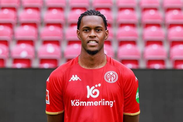 Mainz, MEWA-Arena, 11.07.2022, Mannschaftsfoto 1. Bundesliga - 1.FSV Mainz 05, Edimilson Fernandes (20)