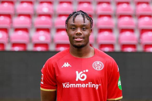 Mainz, MEWA-Arena, 11.07.2022, Mannschaftsfoto 1. Bundesliga - 1.FSV Mainz 05, Anderson Lucoqui (23)