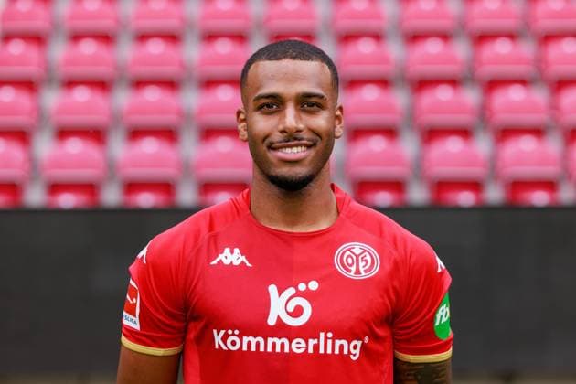 Mainz, MEWA-Arena, 11.07.2022, Mannschaftsfoto 1. Bundesliga - 1.FSV Mainz 05, Marlon Mustapha (36) *** Mainz, MEWA Arena, 11 07 2022, team photo 1 Bundesliga 1 FSV Mainz 05, Marlon Mustapha 36