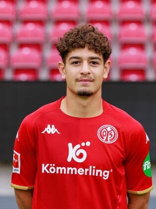 Mainz, MEWA-Arena, 11.07.2022, Mannschaftsfoto 1. Bundesliga - 1.FSV Mainz 05, Ben Bobzien (38)