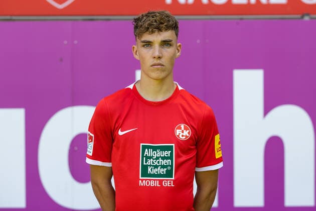 Neal Gibs (1.FC Kaiserslautern), Medientag, 1.FC Kaiserslautern, 2. Bundesliga, Fussball, 12.07.2022 Medientag, 1.FC Kaiserslautern, 2. Bundesliga, Fussball, 12.07.2022 Copyright: xEibner-Pressefoto AlexanderxNeisx