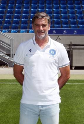 Karlsruher SC Portraittermin Saison 2022 2023 Geschäftsführer Oliver Kreuzer, Karlsruher SC, 2. Bundesliga, Porträttermin 2022 2023. *** Karlsruher SC Portraittermin Saison 2022 2023 Geschäftsführer Sport Oliver Kreuzer, Karlsruher SC, 2 Bundesliga, Portraättermin 2022 2023