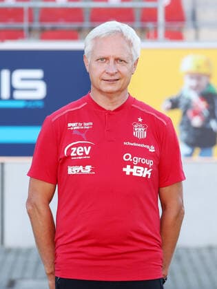 Teampraesentation Zwickau 12.07.2021 Mannschaftsarzt Dr. med. Bernhard Karich; FSV Zwickau; 3.Liga, Porträttermin 2022 2023 , Zwickau, 12.07.2021, GGZ Arena Zwickau, Fussball ,