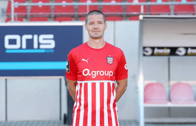 Teampraesentation Zwickau 12.07.2021 Adam Susac (17, Zwickau); FSV Zwickau; 3.Liga, Porträttermin 2022 2023 , Zwickau, 12.07.2021, GGZ Arena Zwickau, Fussball ,