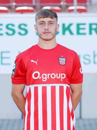 Teampraesentation Zwickau 12.07.2021 Noel Eichinger (11, Zwickau); FSV Zwickau; 3.Liga, Porträttermin 2022 2023 , Zwickau, 12.07.2021, GGZ Arena Zwickau, Fussball ,