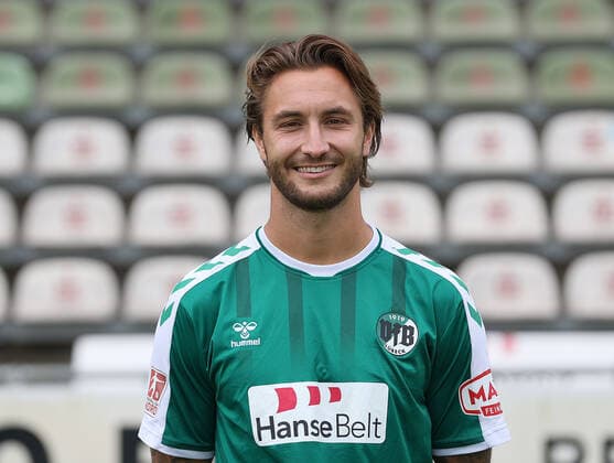 Felix Drinkuth ;VfB Luebeck, RL Nord, Portraettermin 2022 2023