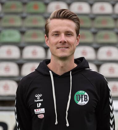 Cheftrainer Lukas Pfeiffer ;VfB Luebeck, RL Nord, Portraettermin 2022 2023