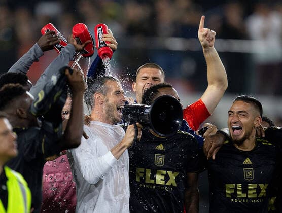 Sport Bilder des Tages July 14, 2022, Los Angeles, California, USA: of the Los Angeles Football Club during their MLS, Fussball Herren, USA Season game against the LA GALAXY on Friday July 8, 2022 at the Banc of California in Los Angeles, California. LAFC defeats LA Galaxy, 3-2. PI Los Angeles USA - ZUMAp124 20220714_zaa_p124_031 Copyright: xDOUGLASxCUELLARx