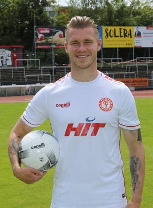 Regionalliga West, Saison 2022 -2023, Fototermin Fortuna Köln, 12.07.2022 - Angelo Langer ( Fortuna Köln ) Portrait mit Ball
