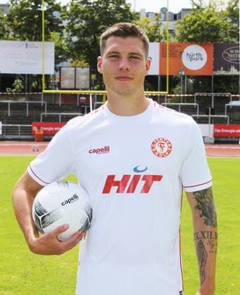 Regionalliga West, Saison 2022 -2023, Fototermin Fortuna Köln, 12.07.2022 - Jonas Scholz ( Fortuna Köln ) Portrait mit Ball