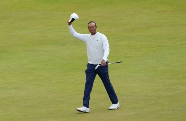 Sport Bilder des Tages Mandatory Credit: Photo by Dave Shopland Shutterstock (13026164ct) An emotional Tiger Woods on the 18th The British Open Championship, Day Two, Golf, St Andrews, Fife, UK - 15 Jul 2022 The British Open Championship, Day Two, Golf, St Andrews, Fife, UK - 15 Jul 2022  Copyright: xDavexShopland Shutterstockx 13026164ct