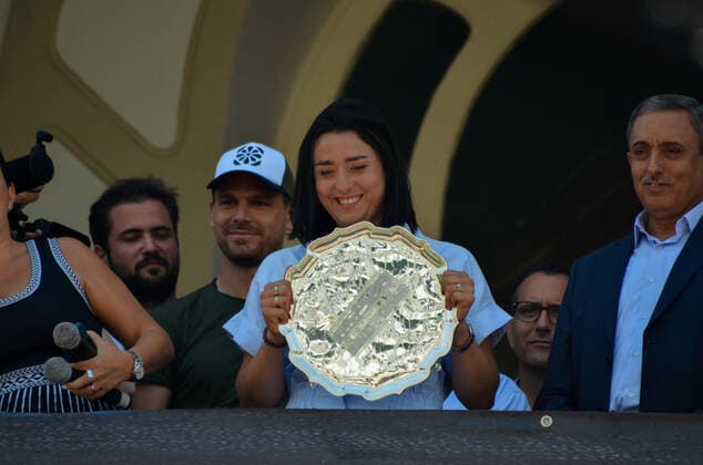 July 15, 2022, Tunis, Tunisia: Tunis, Tunisia. 15 July 2022. Tennis player Ons Jabeur is cheered and acclaimed by fans at the Municipal theatre in Tunis. Ons Jabeur has recently returned to Tunisia after arriving second at the Grand Slam women single at Wimbledon and narrowly missing out on winning her first Grand Slam Tunis Tunisia - ZUMAd99_ 0162943116st Copyright: xHasanxMradx