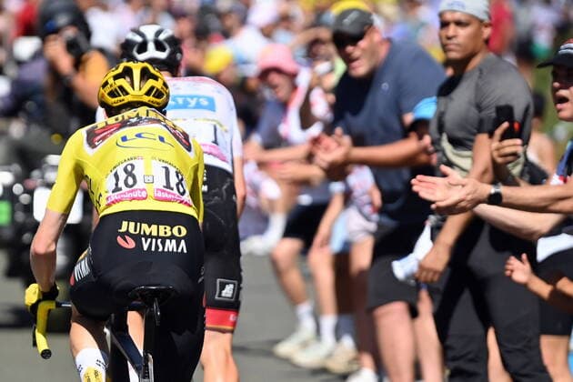 Slovenian Tadej Pogacar of UAE Team Emirates and Danish Jonas Vingegaard of Jumbo-Visma pictured in action during stage fourteen of the Tour de France cycling race, from Saint-Etienne to Mende (195 km), France, on Saturday 16 July 2022. This year s Tour de France takes place from 01 to 24 July 2022. - UK OUT DAVIDxSTOCKMAN  x37536965x