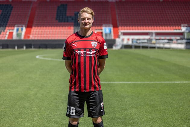 Maximilian Neuberger (38, FCI) ; FC Ingolstadt 04; 3.Liga, Porträttermin 2022 2023, 3. Liga - FC Ingolstadt 04 Saison 2022 2023