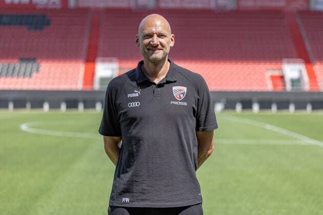 Torwart-Trainer Robert Wulnikowski (FCI) ; FC Ingolstadt 04; 3.Liga, Porträttermin 2022 2023, 3. Liga - FC Ingolstadt 04 Saison 2022 2023