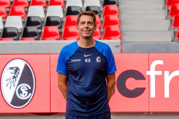 Markus Behrens Physiotherapeut SC Freiburg, 1.Bundesliga, Portraittermin 2022 2022, 20.07.2022 DFB DFL REGULATIONS PROHIBIT ANY USE OF PHOTOGRAPHS AS IMAGE SEQUENCES AND OR QUASI-VIDEO SC Freiburg, 1.Bundesliga, Portraittermin 2022 2023, 20.07.2022 Freiburg Copyright: xEibner-Pressefoto RogerxBuerkex EP_EER