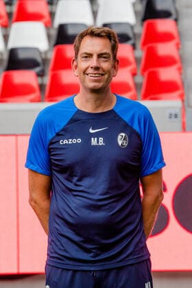 Markus Behrens Physiotherapeut SC Freiburg, 1.Bundesliga, Portraittermin 2022 2022, 20.07.2022 DFB DFL REGULATIONS PROHIBIT ANY USE OF PHOTOGRAPHS AS IMAGE SEQUENCES AND OR QUASI-VIDEO SC Freiburg, 1.Bundesliga, Portraittermin 2022 2023, 20.07.2022 Freiburg Copyright: xEibner-Pressefoto RogerxBuerkex EP_EER