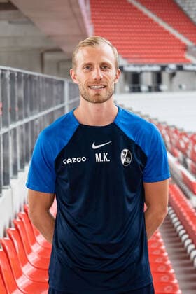 Athletiktrainer Maximilian Kessler SC Freiburg, 1.Bundesliga, Portraittermin 2022 2022, 20.07.2022 DFB DFL REGULATIONS PROHIBIT ANY USE OF PHOTOGRAPHS AS IMAGE SEQUENCES AND OR QUASI-VIDEO SC Freiburg, 1.Bundesliga, Portraittermin 2022 2023, 20.07.2022 Freiburg Copyright: xEibner-Pressefoto RogerxBuerkex EP_EER