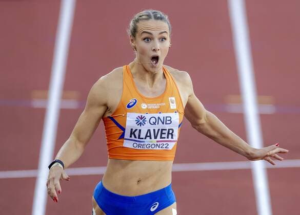 Sport Themen der Woche KW29 Sport Bilder des Tages EUGENE - Lieke Klaver in action during the semifinal of the 400 meters on the sixth day of the World Athletics Championships at the Hayward Field stadium. ANP ROBIN VAN LONKHUIJSEN xVIxANPxSportx xxANPxIVx *** EUGENE Lieke Klaver in action during the semifinal of the 400 meters on the sixth day of the World Athletics Championships at the Hayward Field stadium ANP ROBIN VAN LONKHUIJSEN xVIxANPxSportx xxANPxIVx 452086408 originalFilename: 452086408.jpg