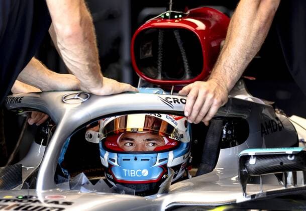 LE CASTELLET - Nyck de Vries sits in the Mercedes W13 of Lewis Hamilton (Mercedes) at the Paul Ricard circuit in Le Castellet, France, on July 21, 2022, where the French Grand Prix is scheduled. REMKO DE WAAL F1 Grand Prix of France 2022 xVIxANPxSportx xxANPxIVx