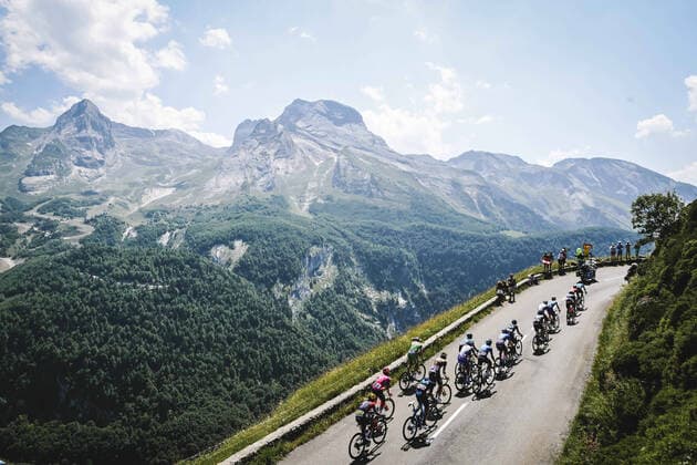 July 21, 2022, France: Peloton Group during Tour de France 2022 Stage 18 Lourdes to Hautacam (143,2km). France - ZUMAz03_ 20220721_stw_z03_544 Copyright: xA.O.Sx